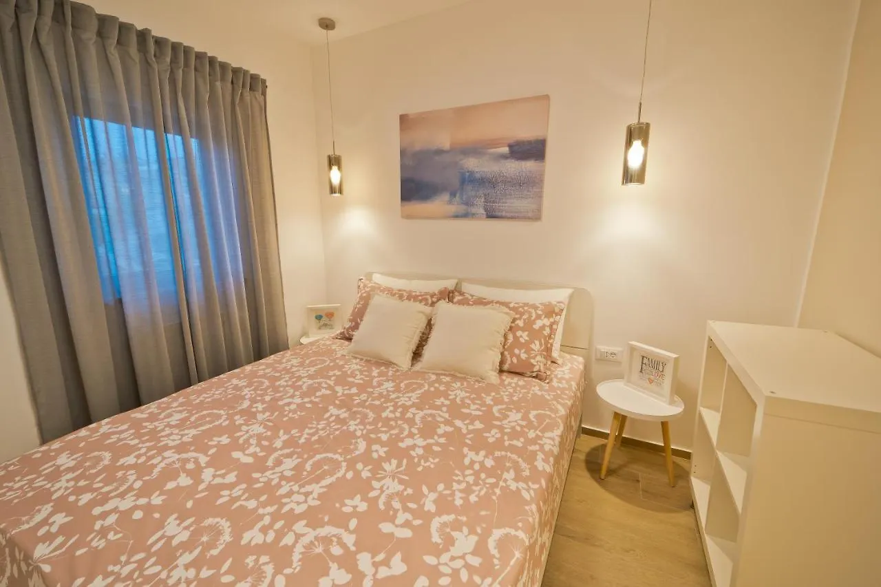 Apartment Vita Pula 0*,  Chorvatsko
